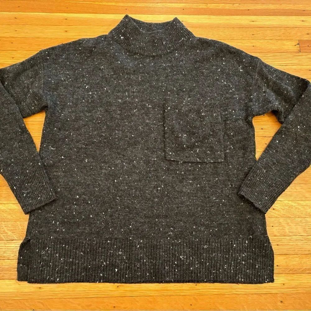 Madewell dark /grey/black knit sweater